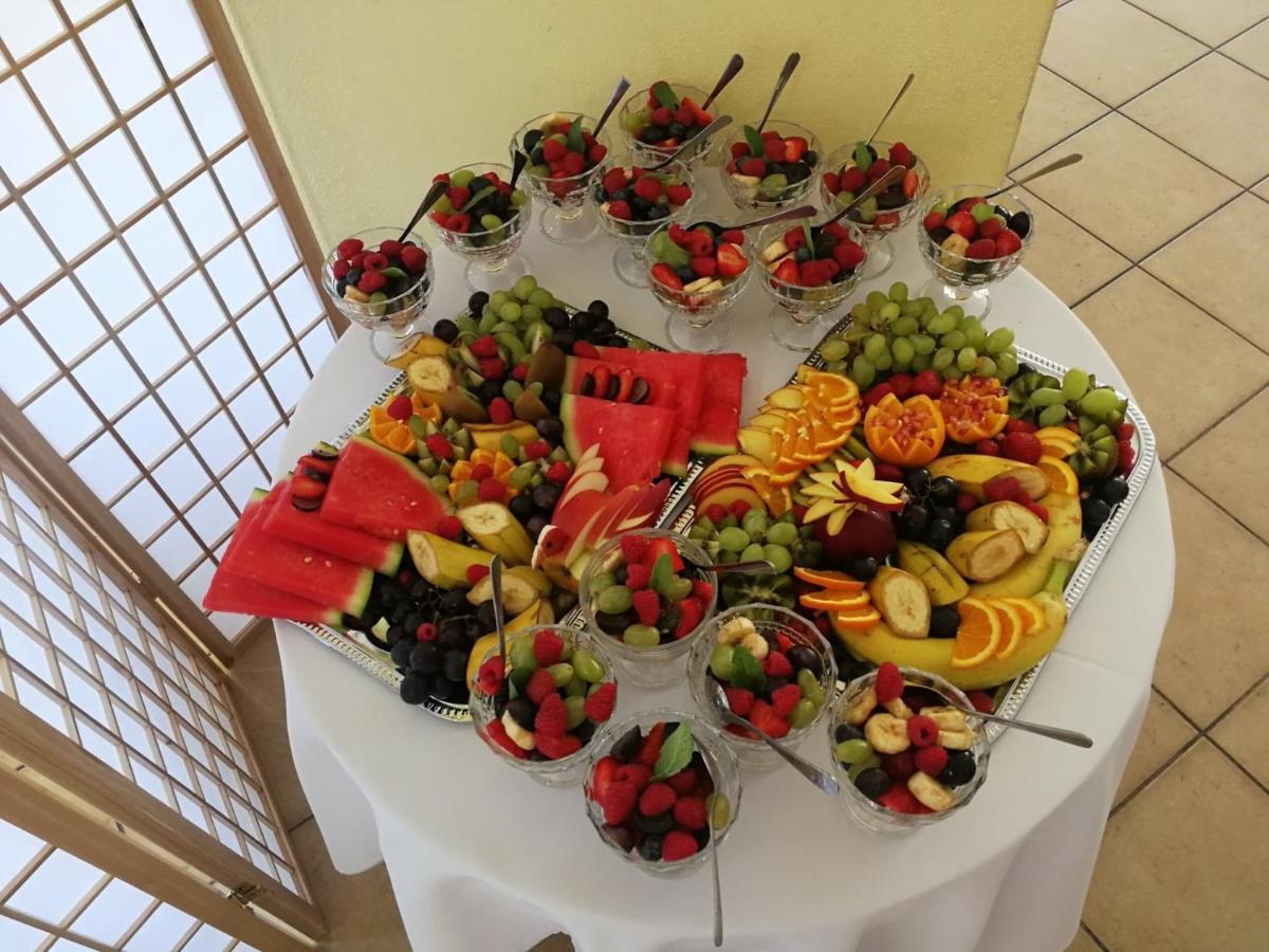 Sloneczna Hotel Miedzygorze Bagian luar foto